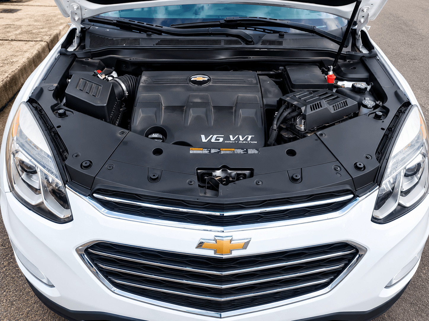 2017 Chevrolet Equinox LT — 3.6L V6 | Foreign Used | Accident Free photo 3