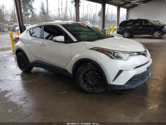 2019 Toyota C-HR 2.0 — Tokunbo, Sport Wheels, Fender Damage